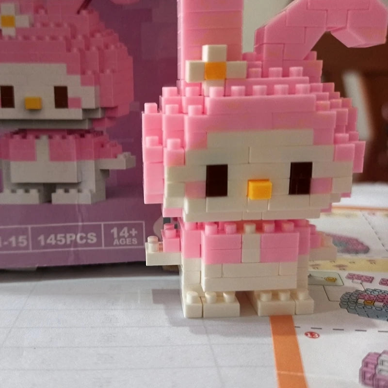 Hello Kitty Bricks