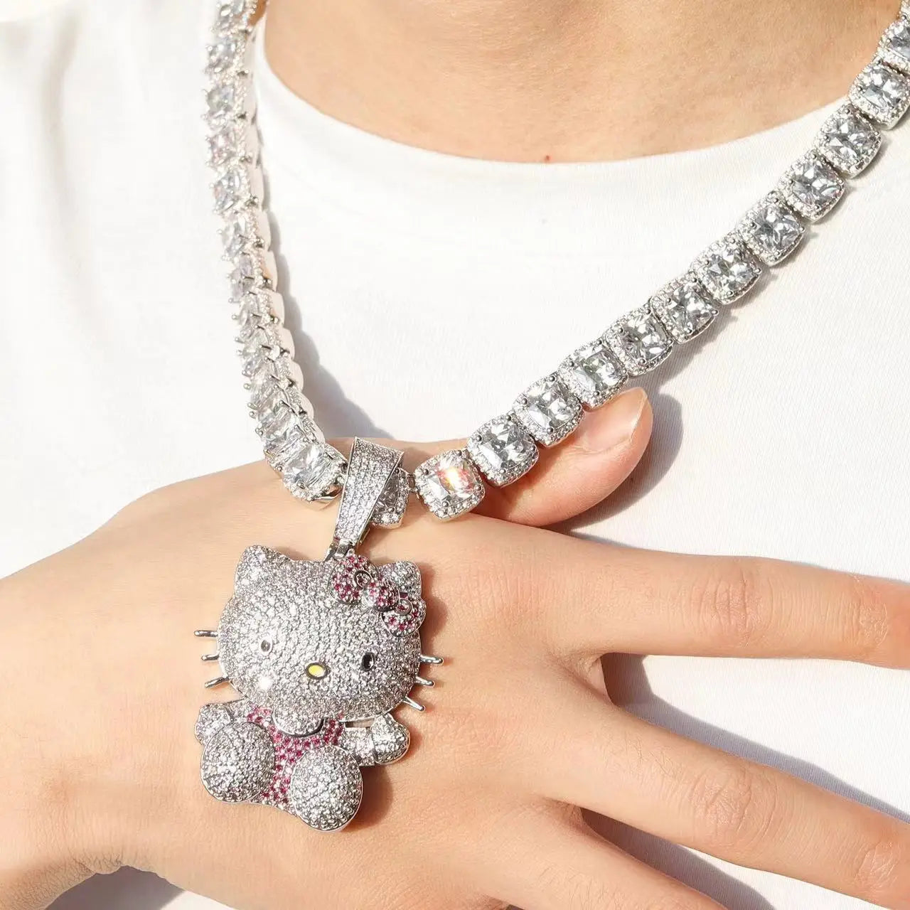 Kawaii Hello Kitty Necklace